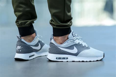 nike air max herren tavas|air max tavas men.